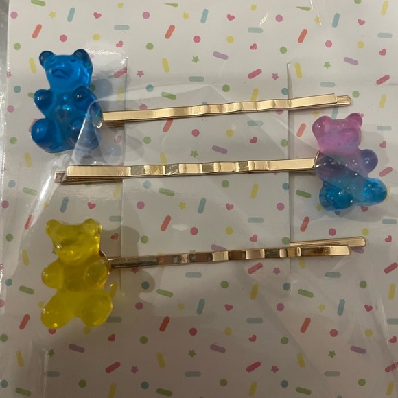NEW GUMMY BEAR HAIR PINS BARRETTES SET OF 3 - Picture 1 of 2